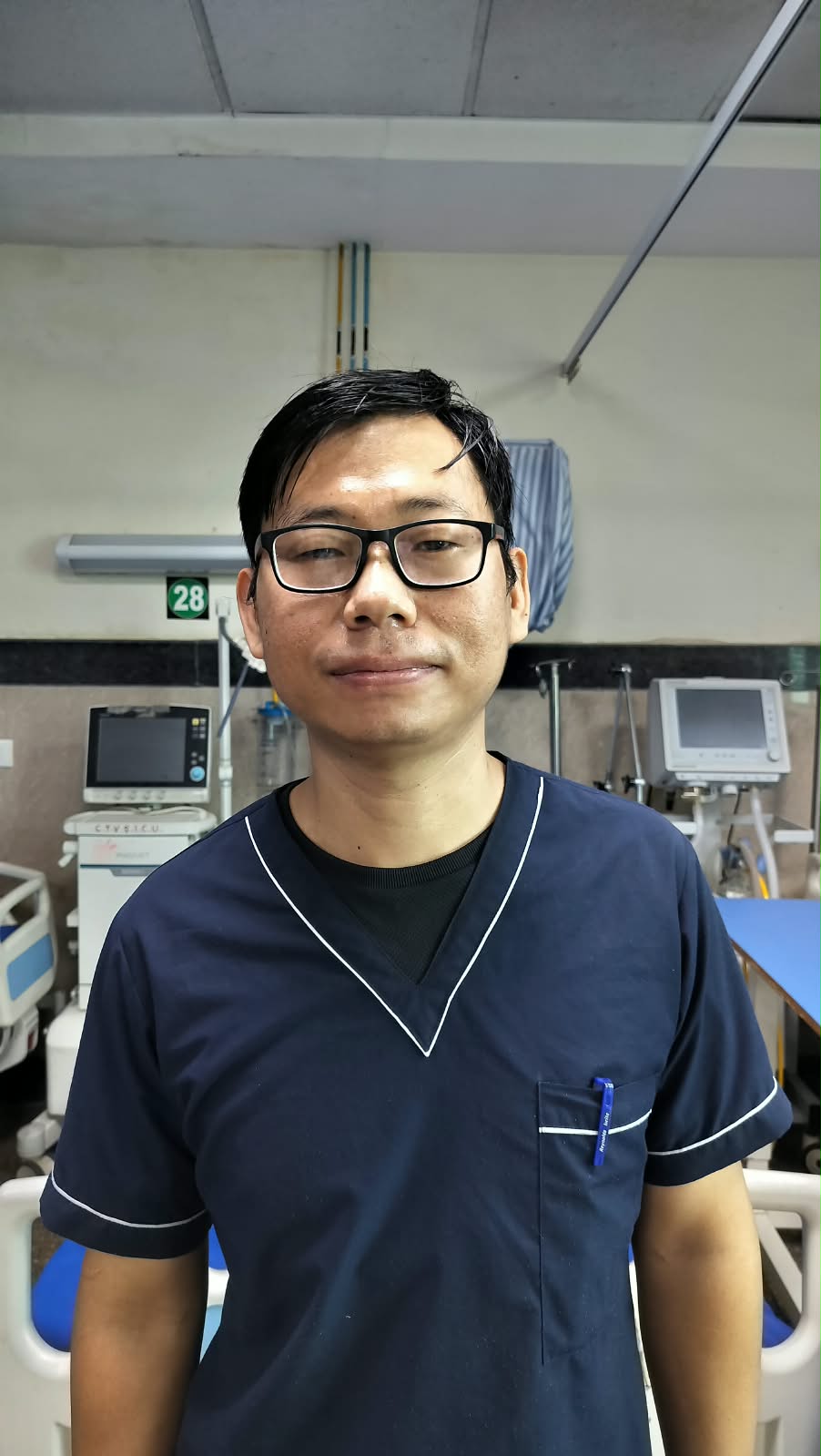Dr. Kinisho Kinimi
